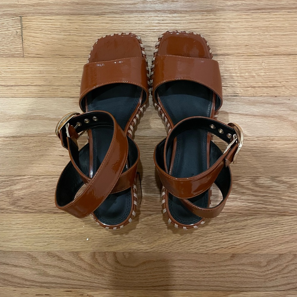ASOS DESIGN Harvest Block Heel in Tan - Picture 5 of 9